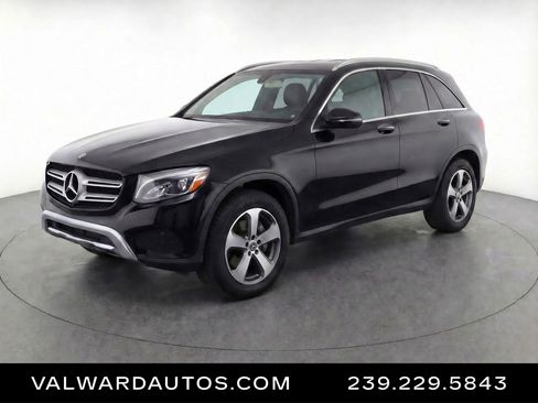 Used 2017 Mercedes-Benz GLC 300 image 1