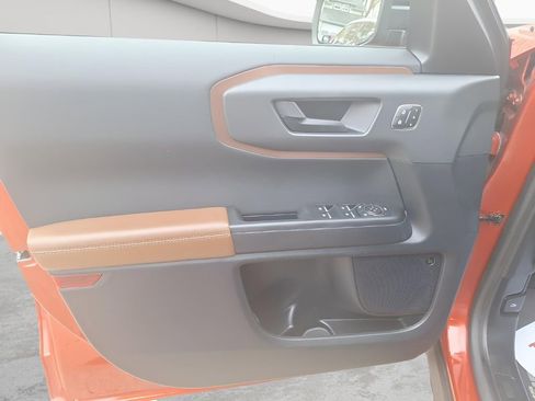 Used 2024 Ford Bronco Sport Badlands w/ Premium Package image 18