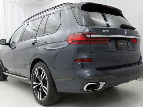 Used 2021 BMW X7 xDrive40i w/ M Sport Package AWD/4WD image 25
