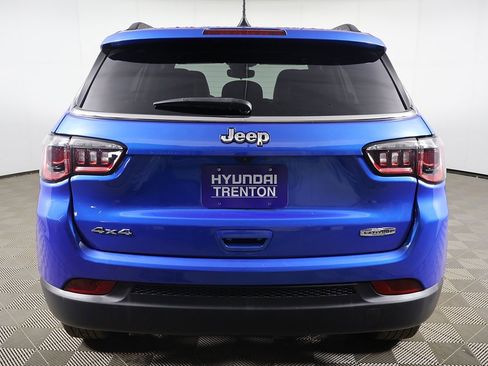 Used 2023 Jeep Compass Latitude w/ Sun and Sound Group image 11