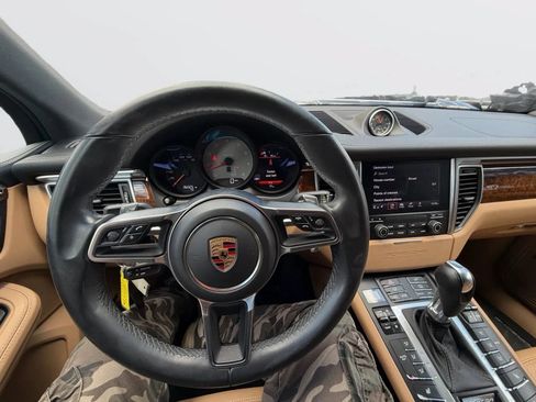 Used 2018 Porsche Macan S AWD/4WD image 11