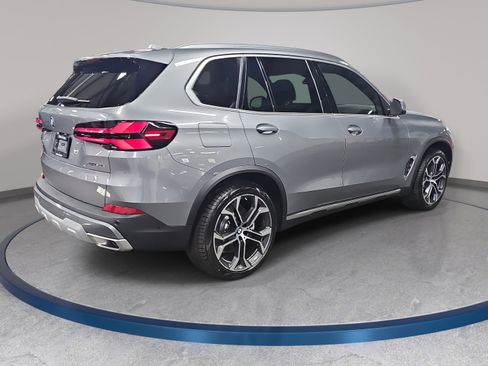 New 2026 BMW X5 xDrive50e AWD/4WD image 5