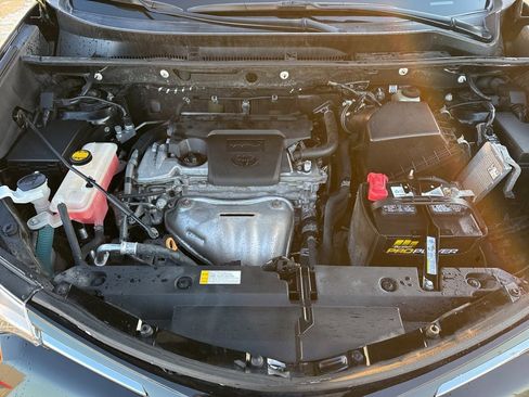 Used 2017 Toyota RAV4 Limited image 23