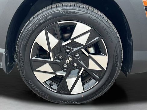 Certified 2024 Hyundai Kona SEL w/ Convenience Package FWD image 33