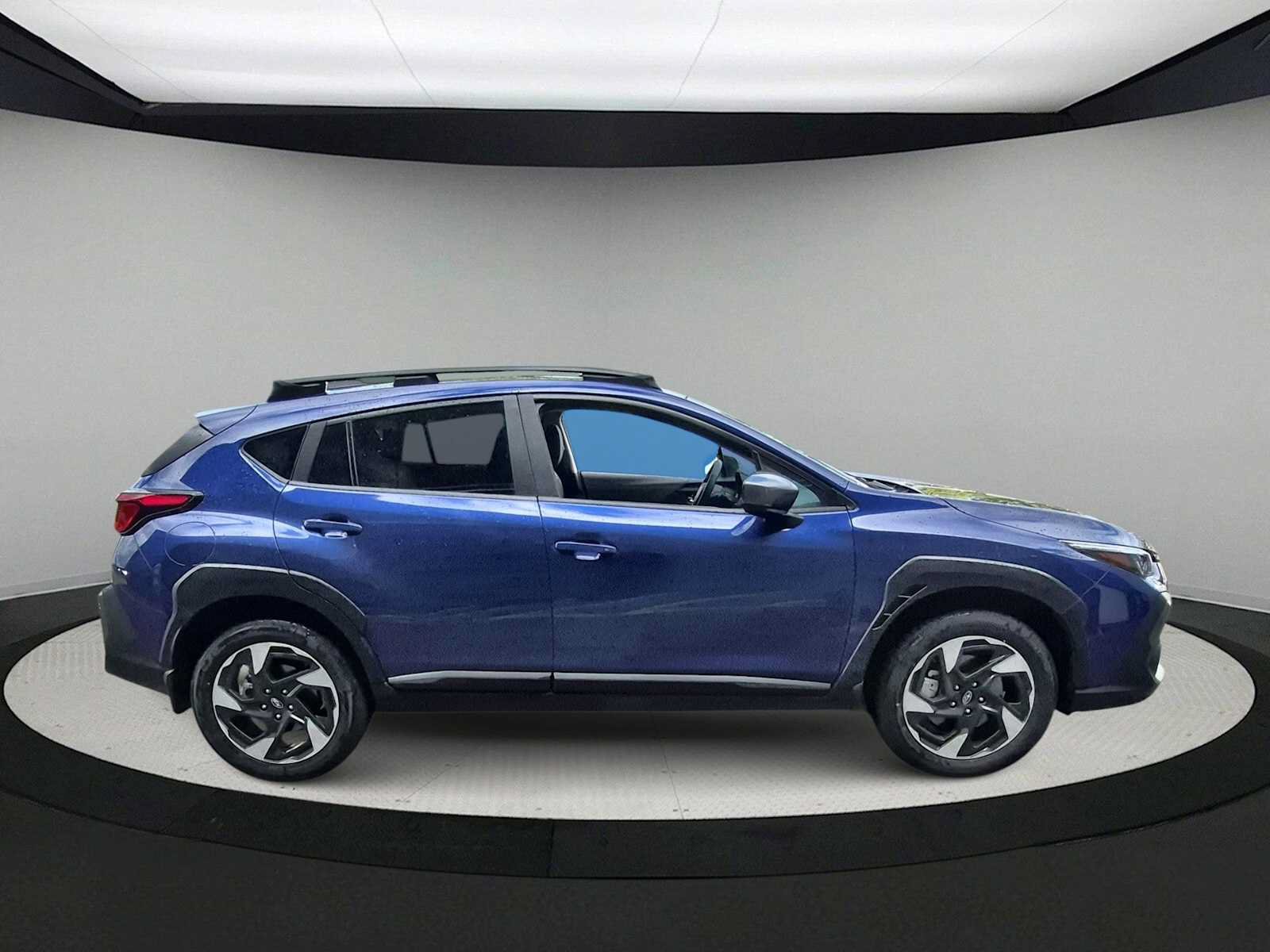 Used 2026 Subaru Crosstrek 2.5i Limited AWD/4WD image 9