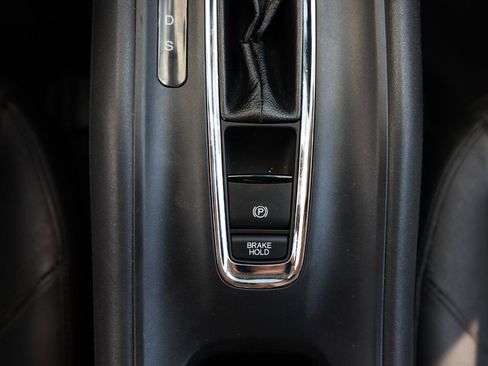 Used 2017 Honda HR-V EX-L image 37