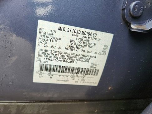 Used 2021 Ford Explorer XLT w/ Class III Trailer Tow Package image 21