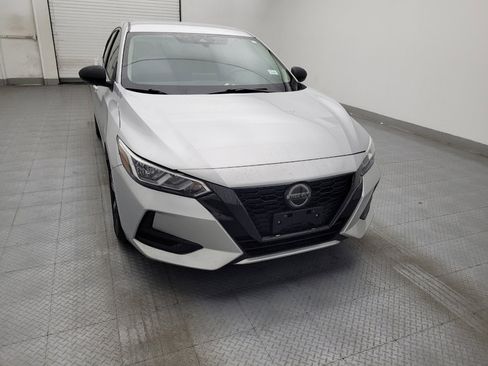 Used 2020 Nissan Sentra SV FWD image 14