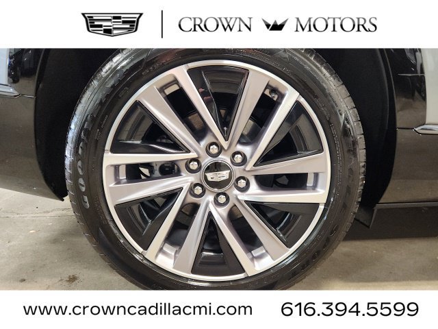 Certified 2026 Cadillac Vistiq Sport w/ LPO, Floor Liner Package AWD/4WD image 30