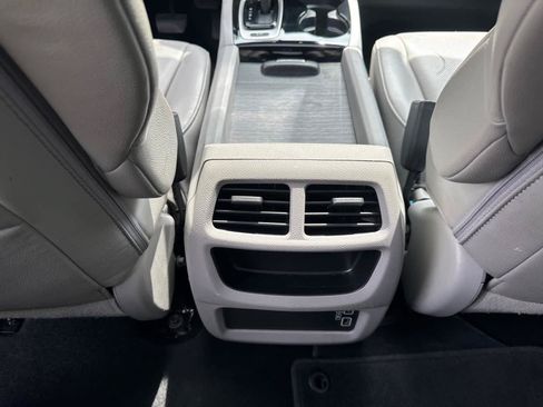 Used 2019 Honda Ridgeline RTL-E image 32