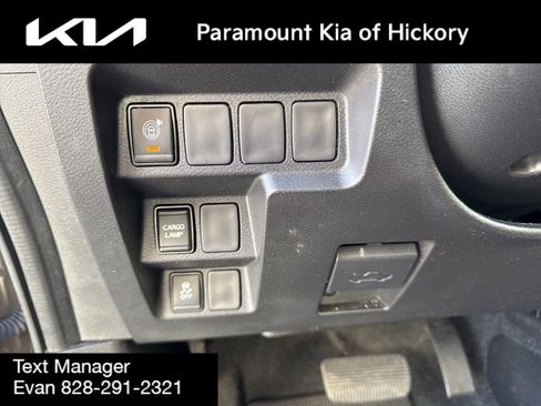 Used 2024 Nissan Frontier Pro-X w/ Technology Package image 19