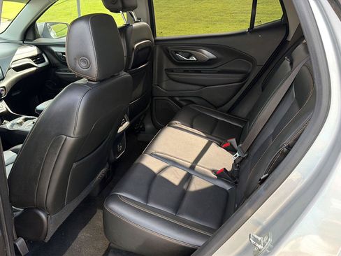 Used 2019 GMC Terrain SLT FWD image 11