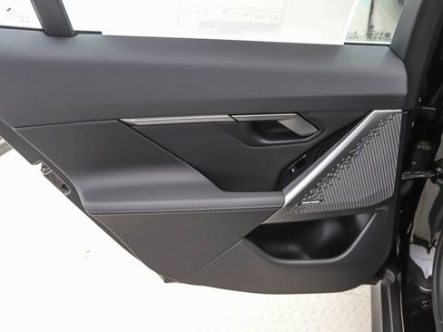 New 2026 BMW 530i xDrive image 19