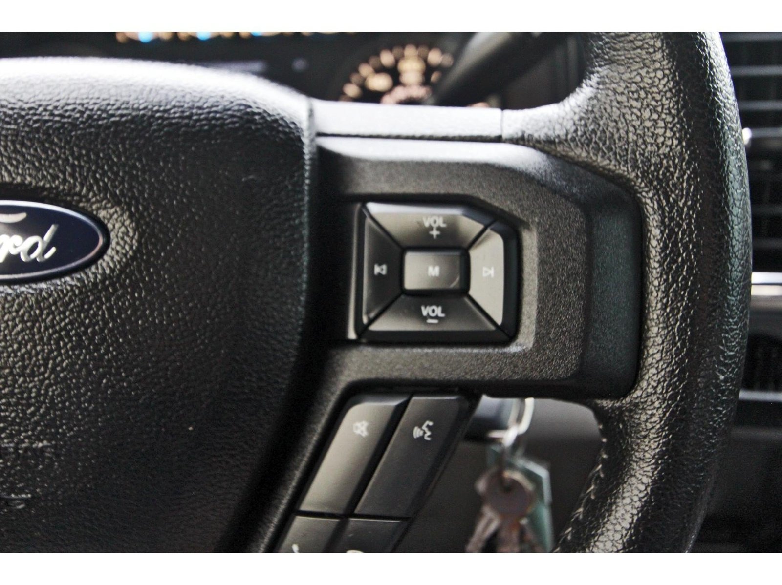 Used 2015 Ford F150 XLT w/ Equipment Group 302A Luxury RWD image 20
