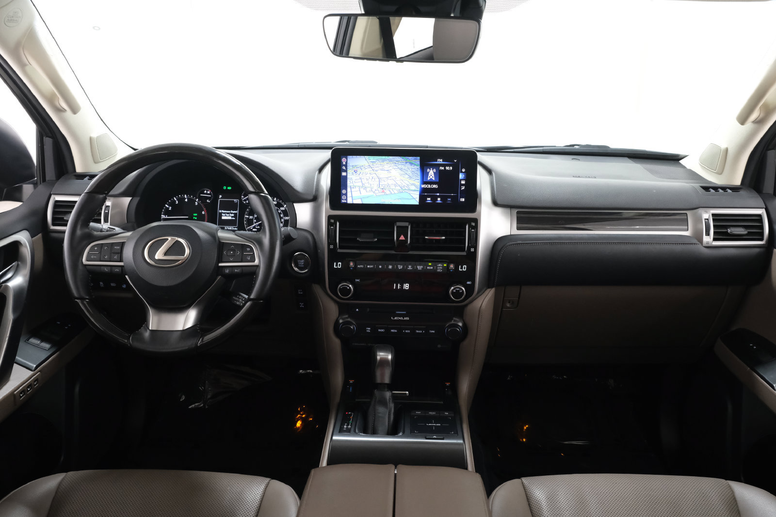 Used 2023 Lexus GX 460 Premium w/ Premium Package AWD/4WD image 9
