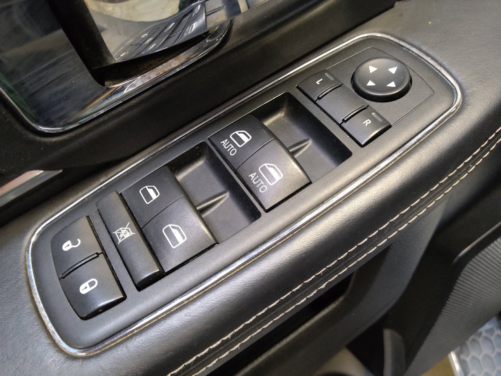 Used 2014 RAM 1500 Limited AWD/4WD image 27