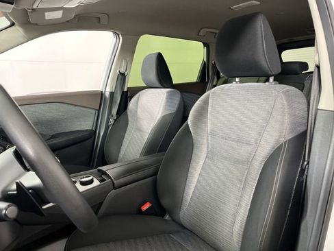 Certified 2023 Nissan Rogue SV image 11