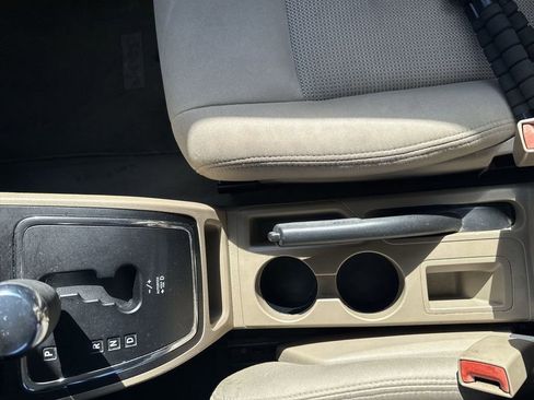 Used 2012 Jeep Patriot Sport image 22