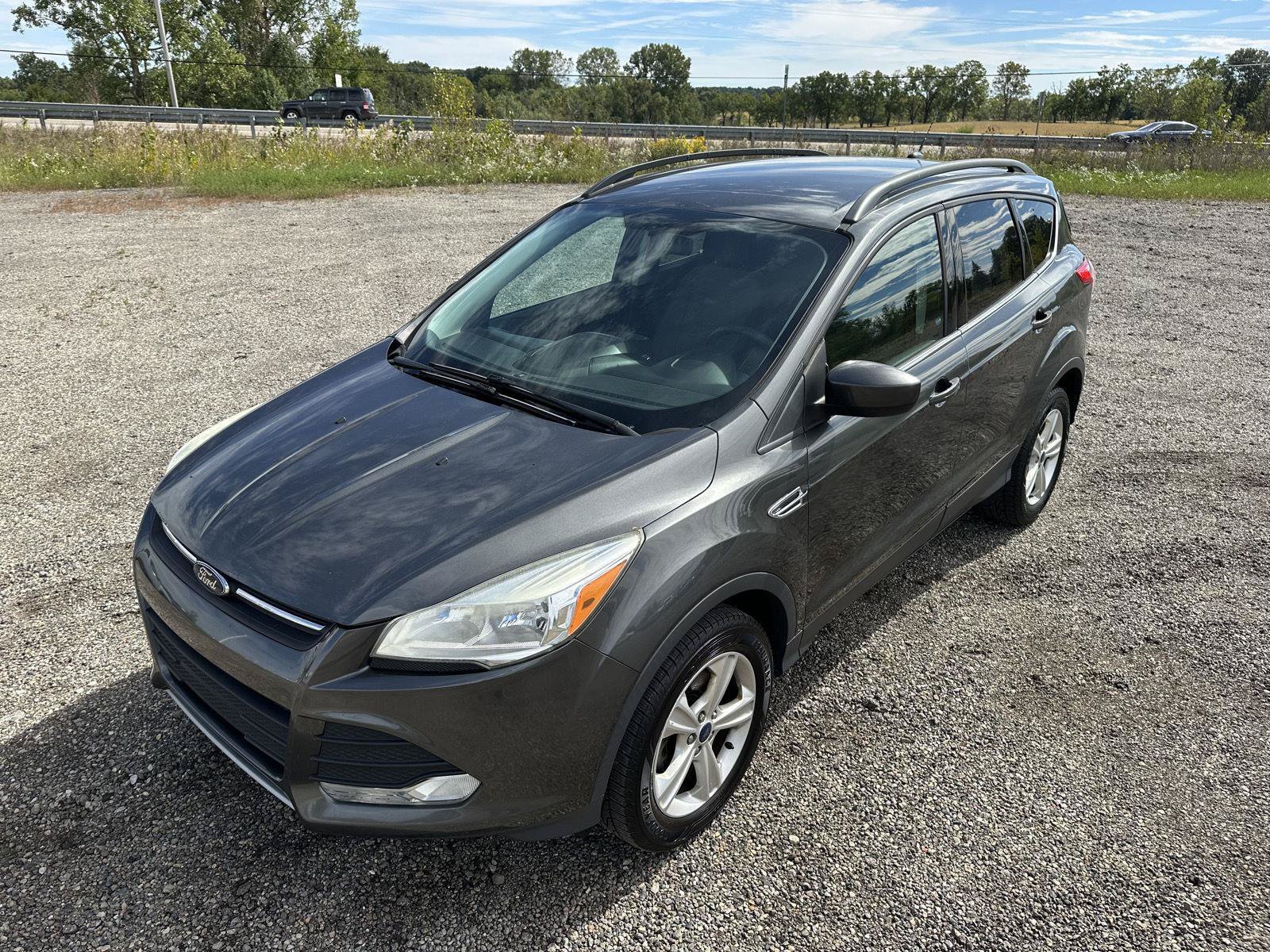 Used 2016 Ford Escape SE w/ Equipment Group 201A FWD image 27