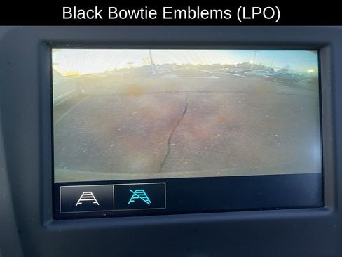 Used 2018 Chevrolet Equinox LT image 16