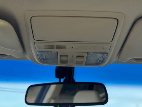 Used 2010 Honda Crosstour EX-L image 30