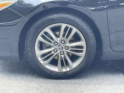 Used 2016 Toyota Camry SE FWD image 11