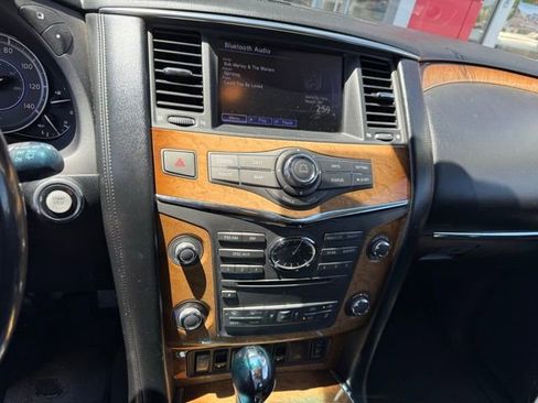 Used 2013 INFINITI QX56 4WD w/ Theater Pkg image 8