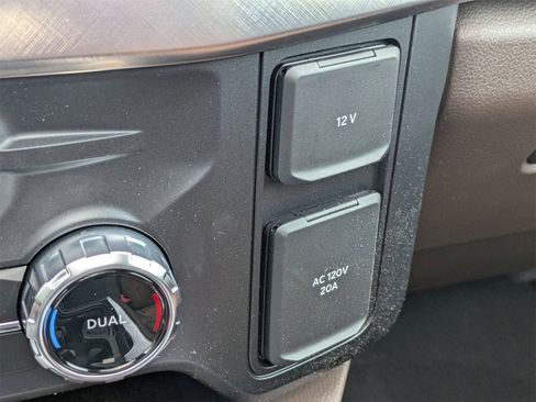 New 2025 Ford F250 King Ranch w/ FX4 Off-Road Package image 25