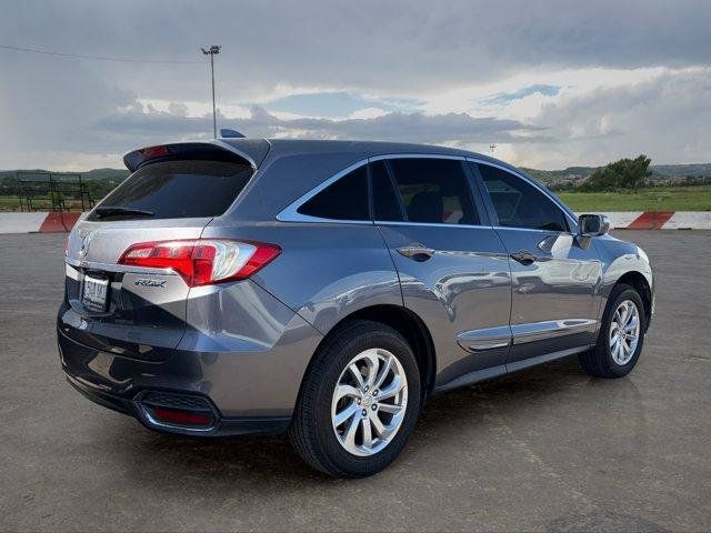 Used 2017 Acura RDX w/ Tech & AcuraWatch Plus Pack FWD image 3