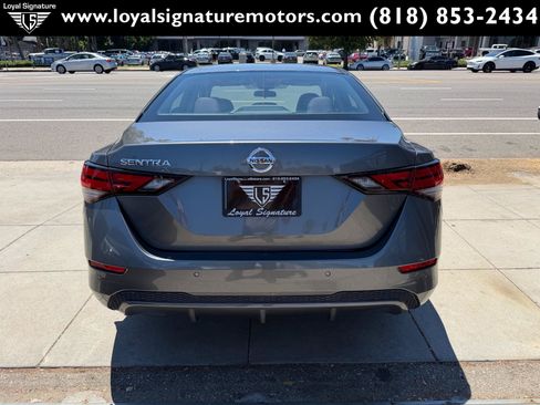 Used 2022 Nissan Sentra S FWD image 6
