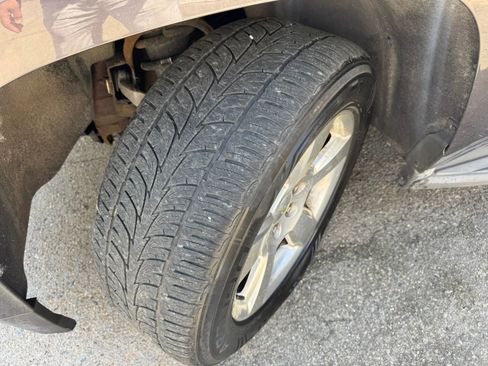 Used 2015 Chevrolet Tahoe LT AWD/4WD image 34