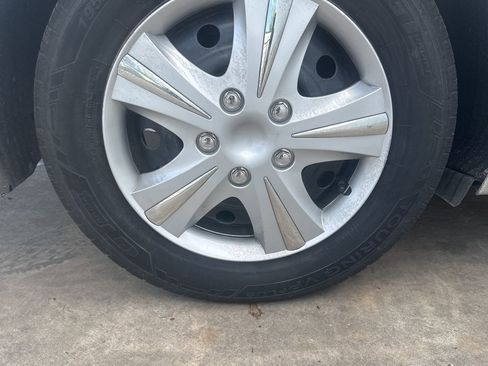 Used 2018 Hyundai Elantra SE FWD image 16