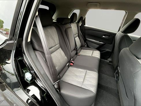 New 2026 Nissan Rogue SV AWD/4WD image 19