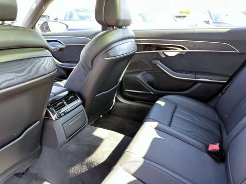 Used 2022 Audi A8 L 3.0T w/ Executive Package image 14
