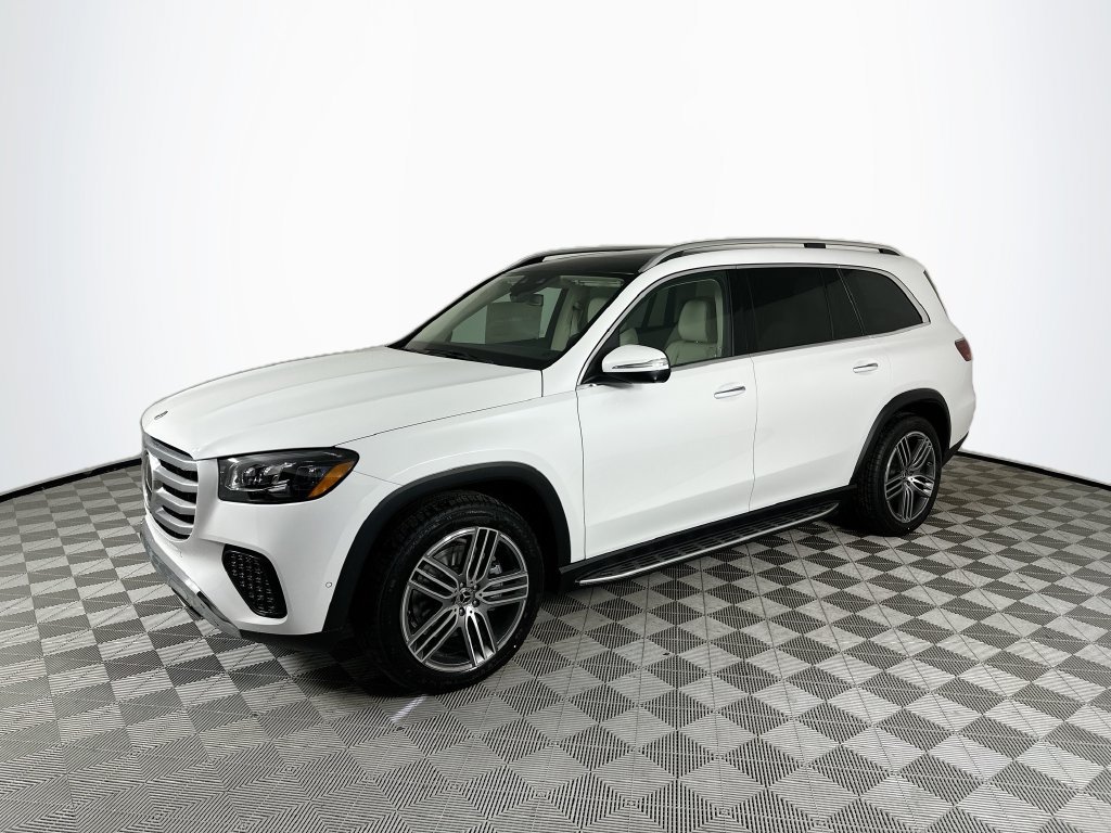 New 2026 Mercedes-Benz GLS 450 4MATIC image 3