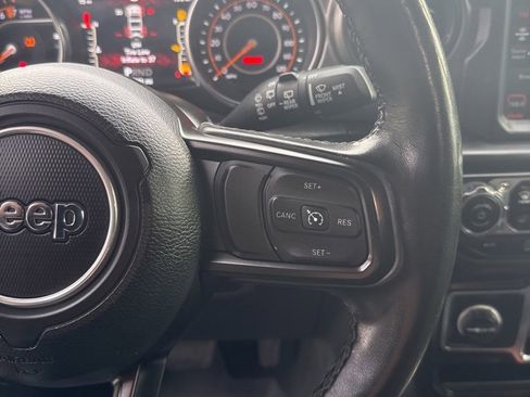 Used 2022 Jeep Wrangler Unlimited Sport image 38