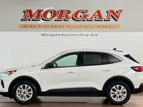 Used 2023 Ford Escape Active image 6