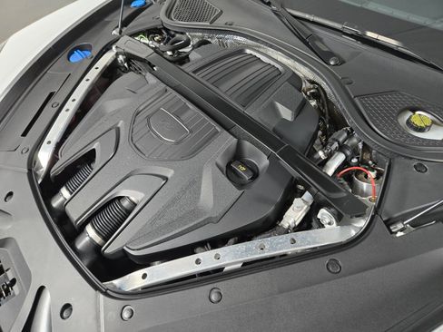 Used 2023 Porsche Panamera Platinum Edition w/ Sport Chrono Package image 20