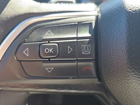 New 2025 Jeep Grand Cherokee L Altitude image 29