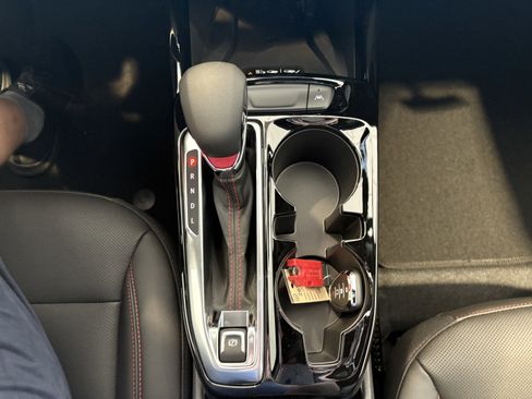 New 2026 Chevrolet Trax RS w/ Sunroof Package image 20