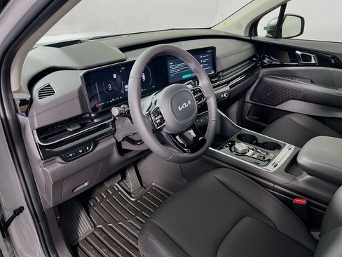 New 2026 Kia Carnival SX Prestige FWD image 9
