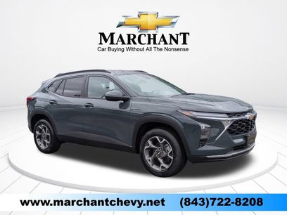 New 2025 Chevrolet Trax LT w/ Driver Confidence Package