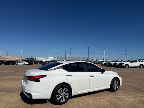 Certified 2025 Nissan Altima 2.5 S image 23