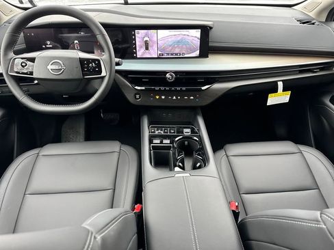 New 2025 Nissan Murano SL image 11