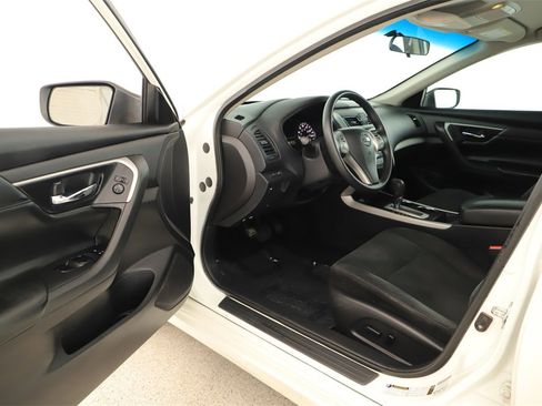 Used 2015 Nissan Altima 2.5 S w/ Power Driver Seat Package image 14