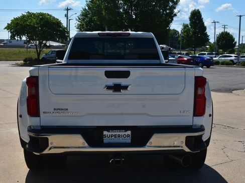 New 2026 Chevrolet Silverado 3500 LTZ w/ LTZ Plus Package AWD/4WD image 6