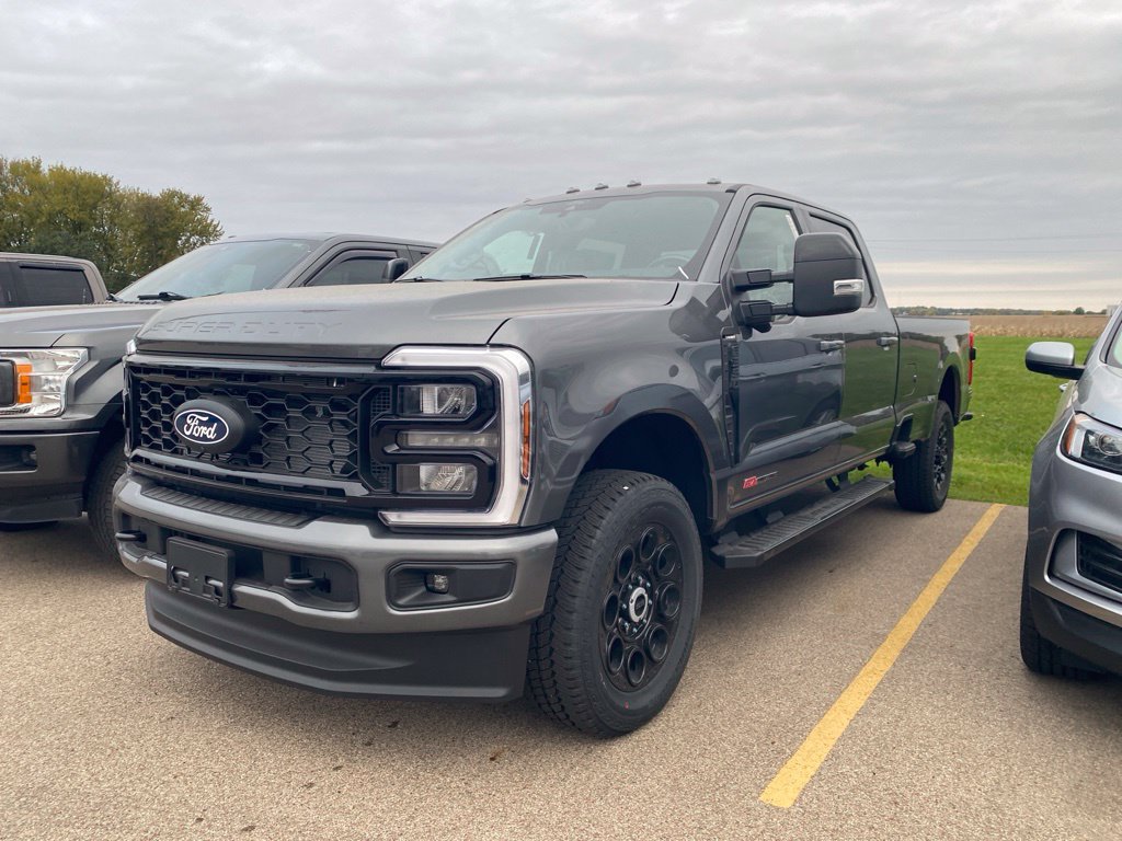 New 2027 Ford F350 Lariat w/ Black Appearance Package AWD/4WD image 19
