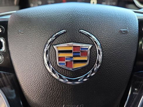 Used 2014 Cadillac XTS Platinum image 28