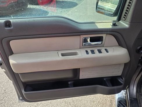 Used 2010 Ford F150 XLT RWD image 11