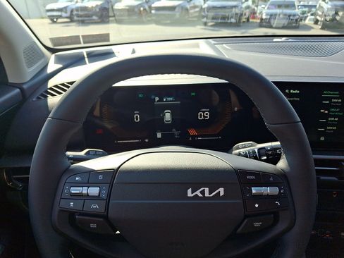 New 2026 Kia Sportage LX w/ LX Convenience Package AWD/4WD image 13